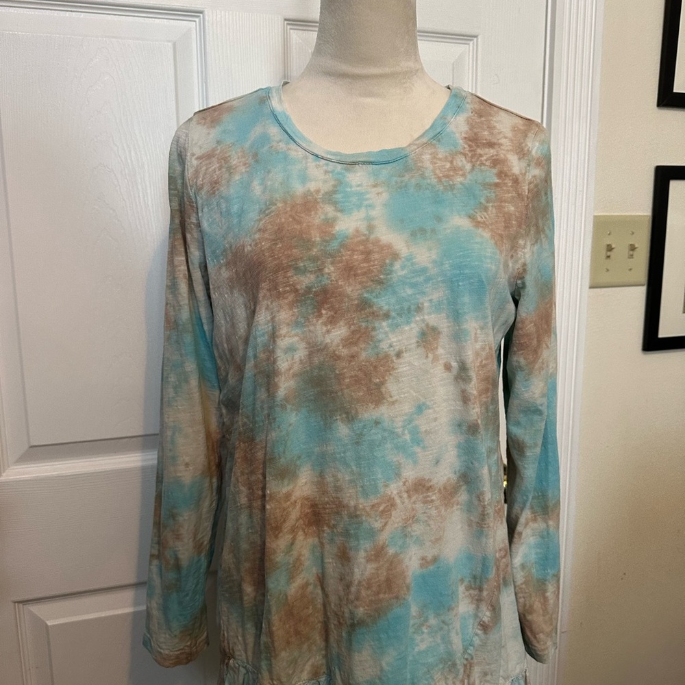 LOGO by Lori Goldstein Blue and Brown Long Sleeve Tee with ruffle bottom